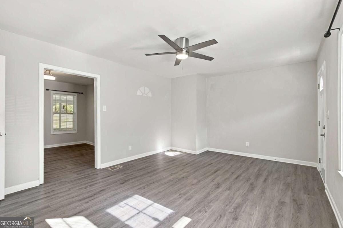 1357 Lorenzo Dr Sw - Photo 7 of 34