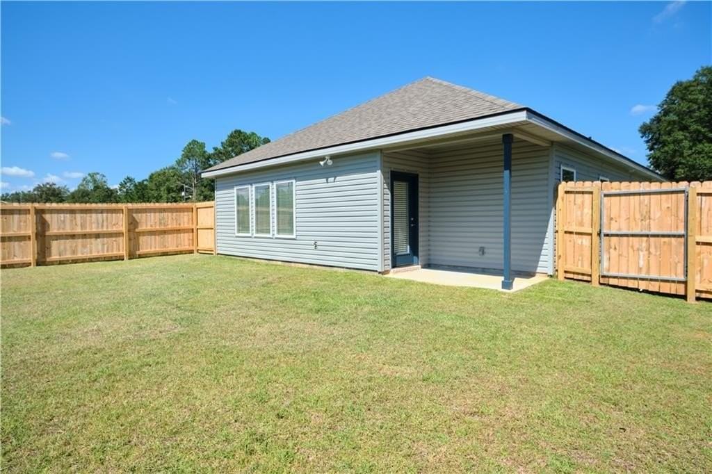 8561 Clarke Rd - Photo 4 of 24