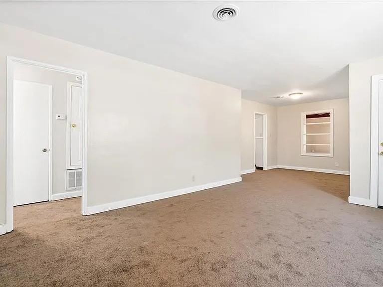 1575 Marengo Dr - Photo 6 of 11