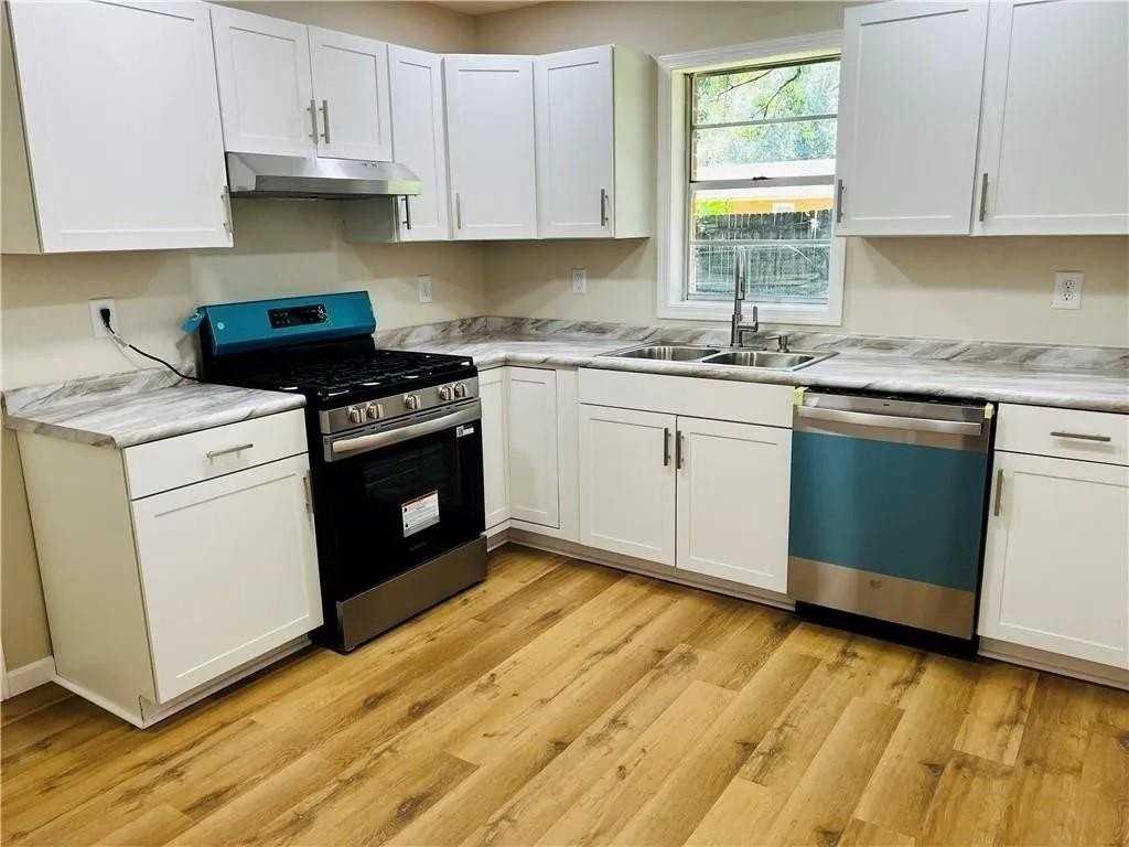 2467 Karagan Dr - Photo 3 of 9