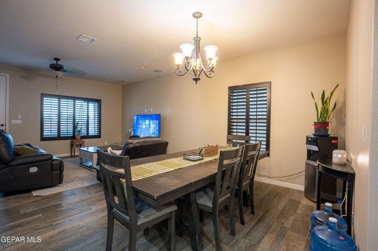 14820 Boer Trail Ave - Photo 5 of 24