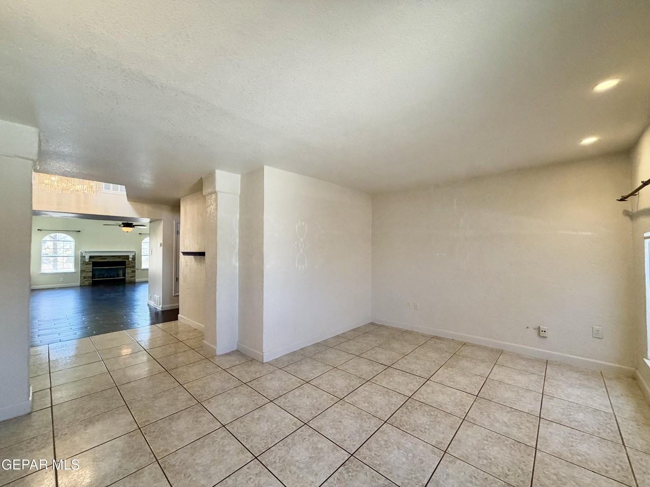 4332 Loma De Brisas Dr - Photo 3 of 46