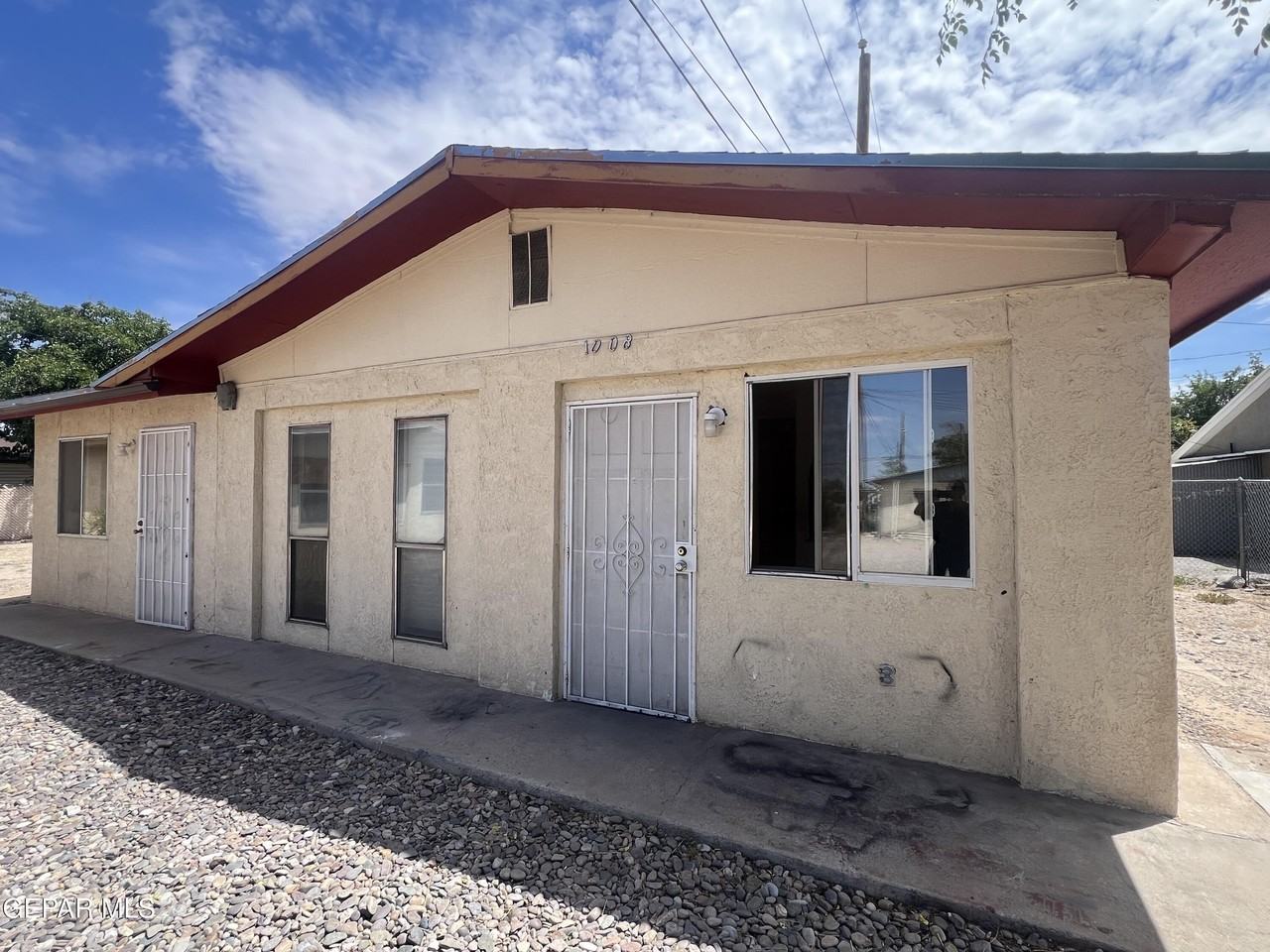 1008 Antonio St #REAR - Photo 3 of 11