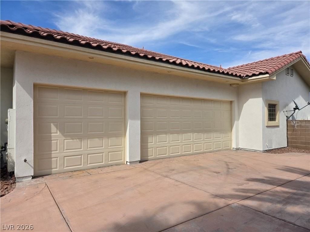 2100 Bogart Ct - Photo 4 of 25