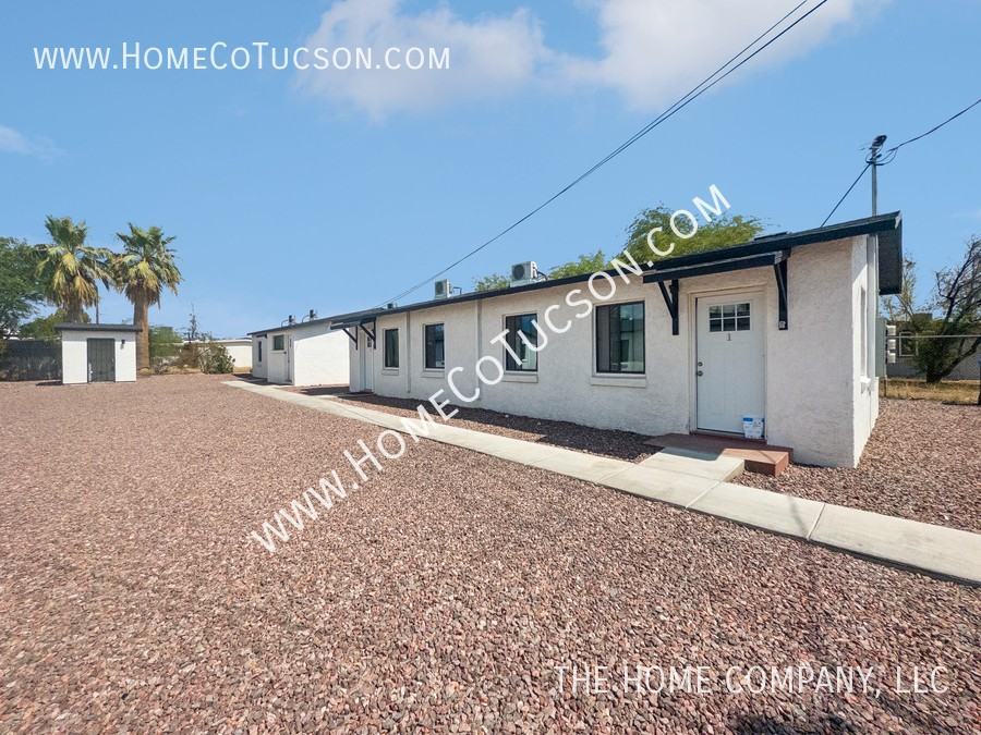 2714 N Hopi Pl #6 - Photo 5 of 36