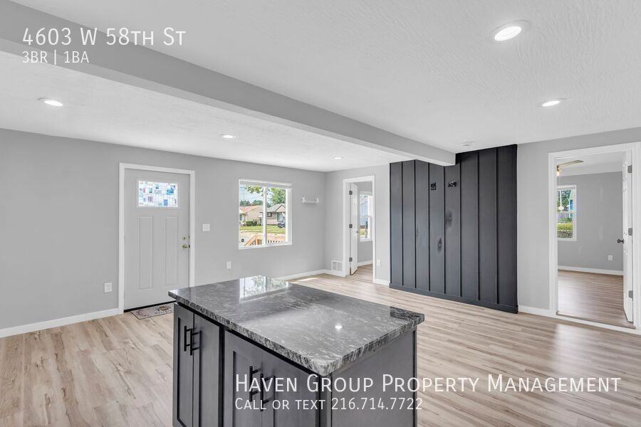 4603 W 58th St - Photo 4 of 26