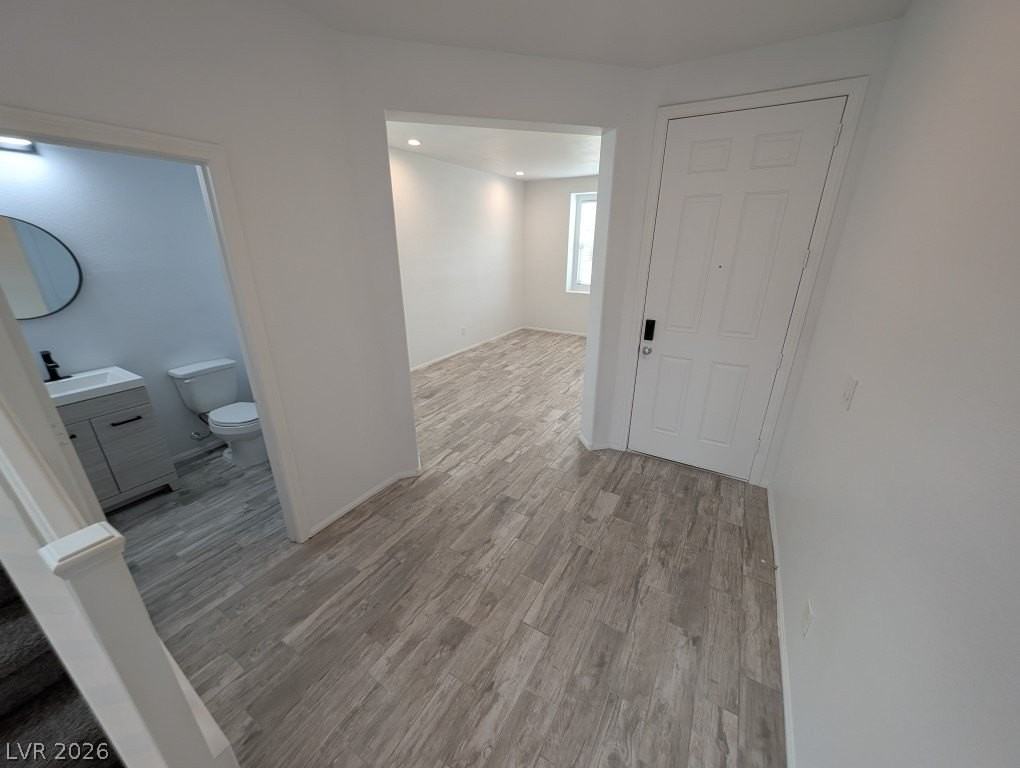 10282 Massachusetts Ln - Photo 2 of 33