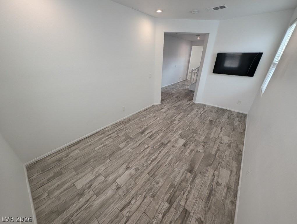 10282 Massachusetts Ln - Photo 3 of 33