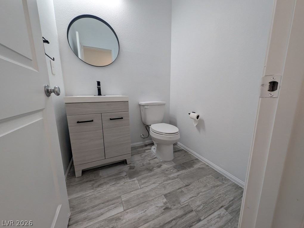 10282 Massachusetts Ln - Photo 5 of 33