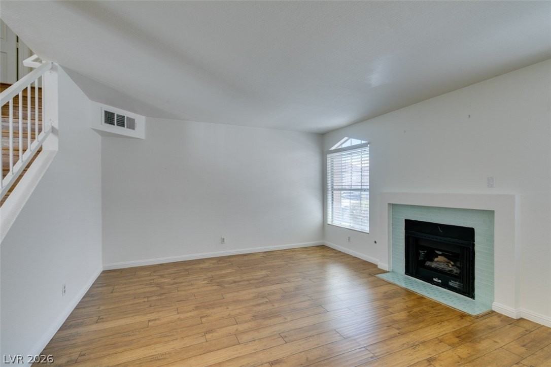 2838 Dawn Crossing Dr - Photo 5 of 40