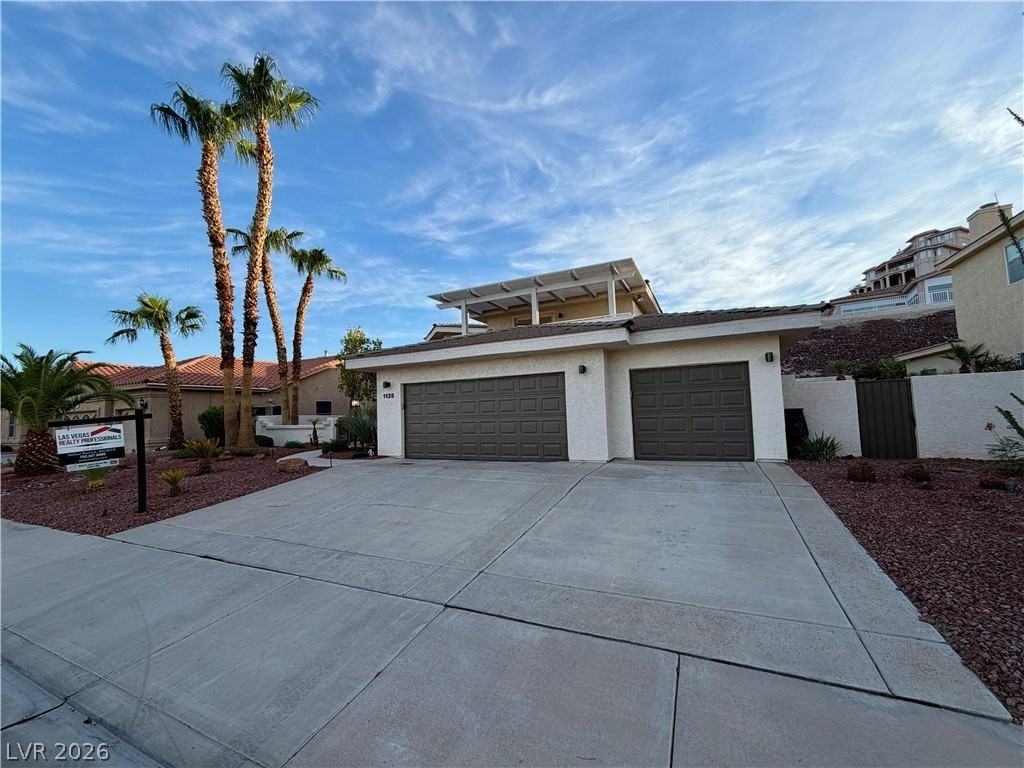 1135 Calico Ridge Dr - Photo 2 of 34
