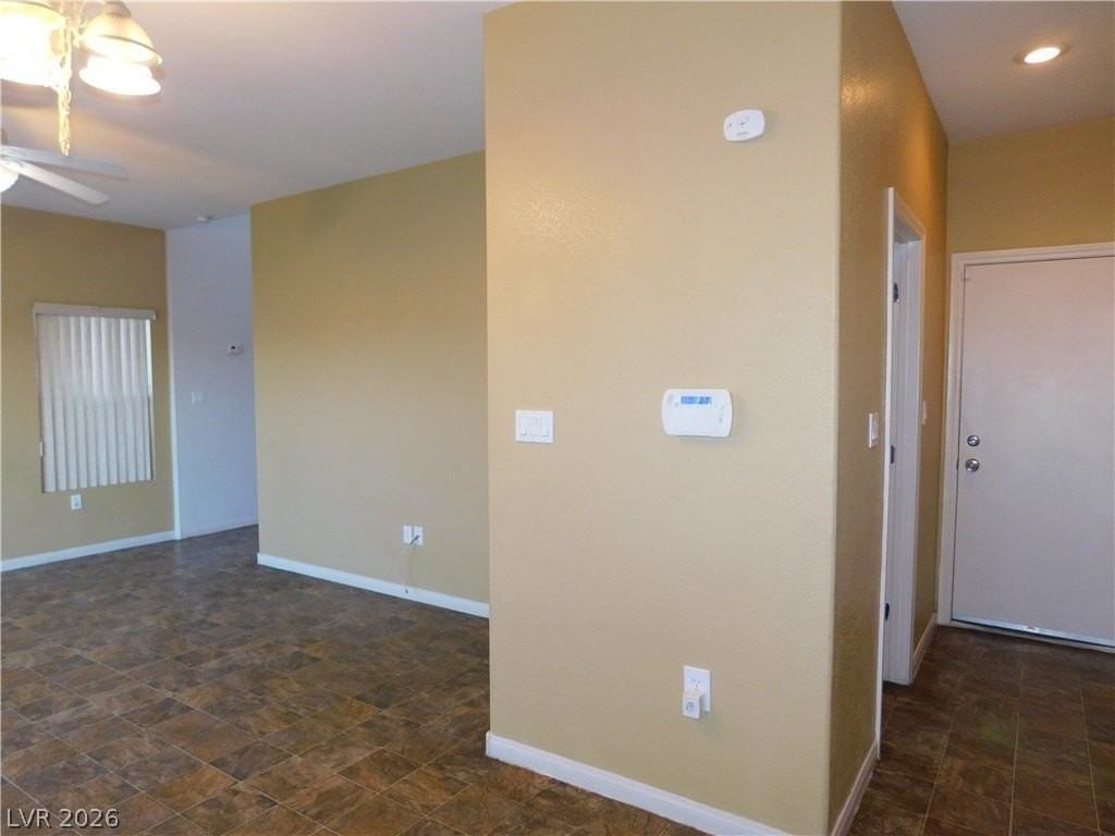 5260 Birdstone Ct - Photo 7 of 22