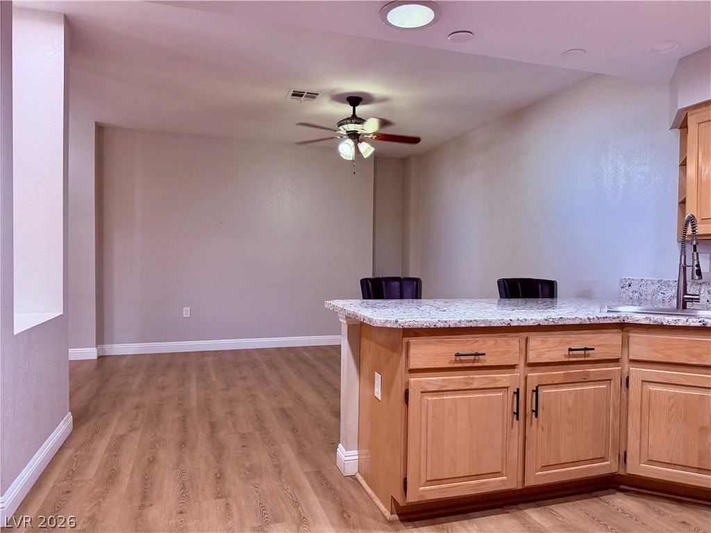 412 Fallwood Ln - Photo 5 of 11