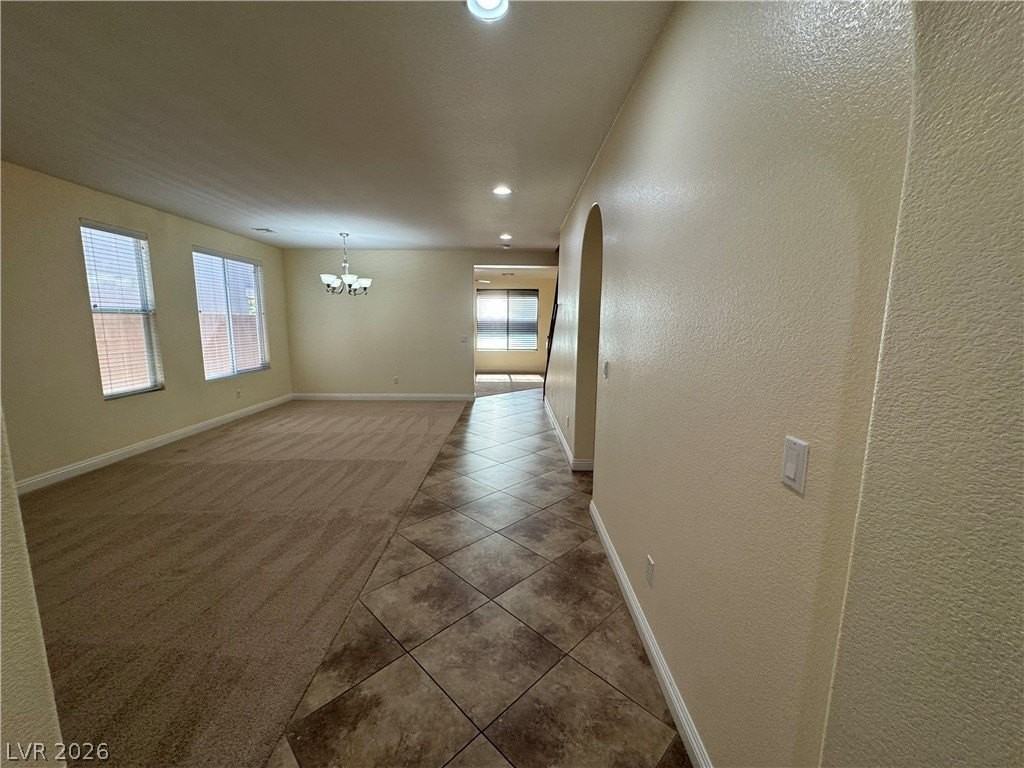 1333 Jamesbury Rd - Photo 7 of 39