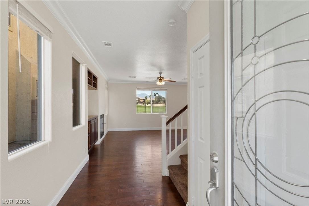 405 Foster Springs Rd - Photo 4 of 33