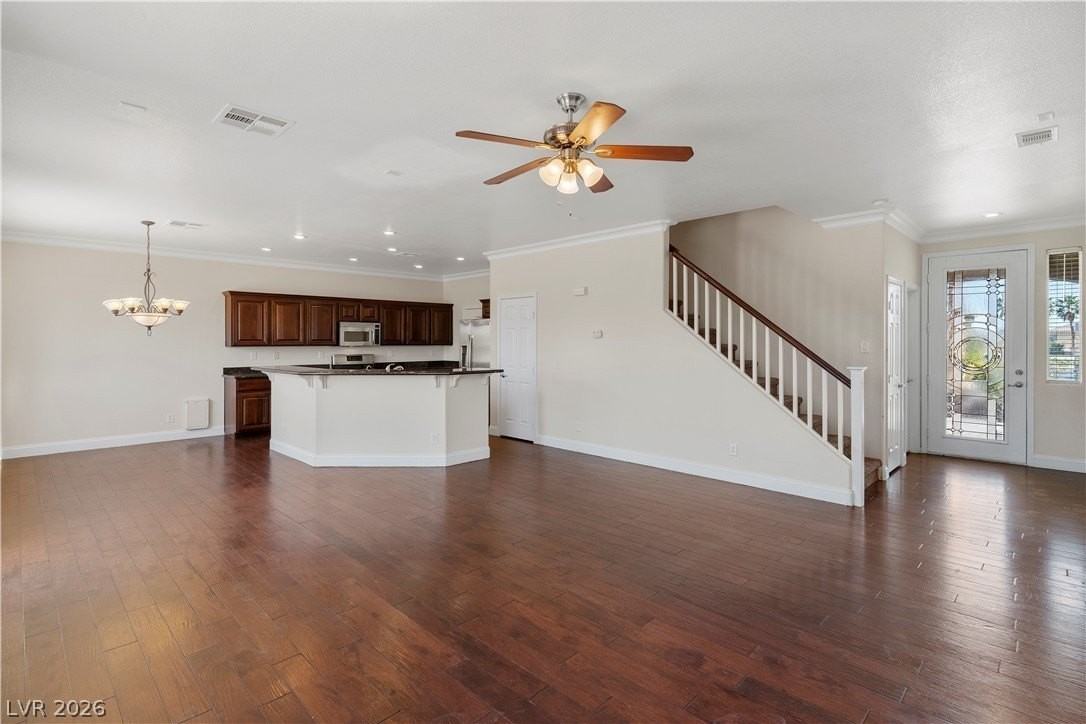 405 Foster Springs Rd - Photo 6 of 33