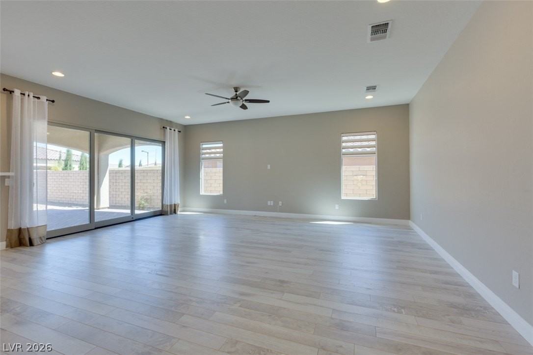 11822 Spadari Ct - Photo 5 of 22