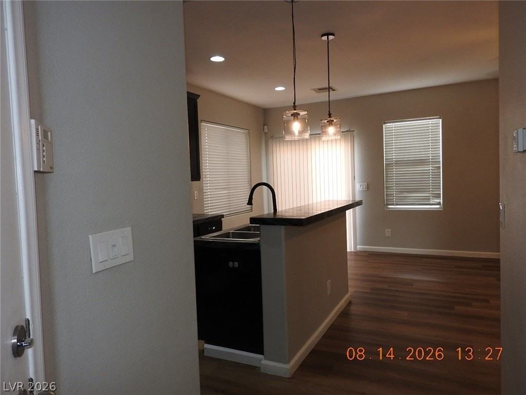 8416 Viansa Loma Ave - Photo 6 of 33