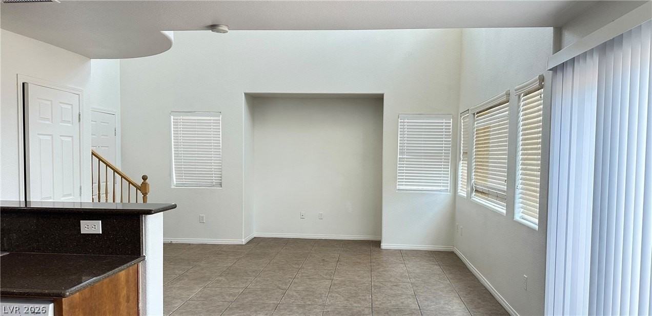5665 Rose Tiara Dr - Photo 3 of 12