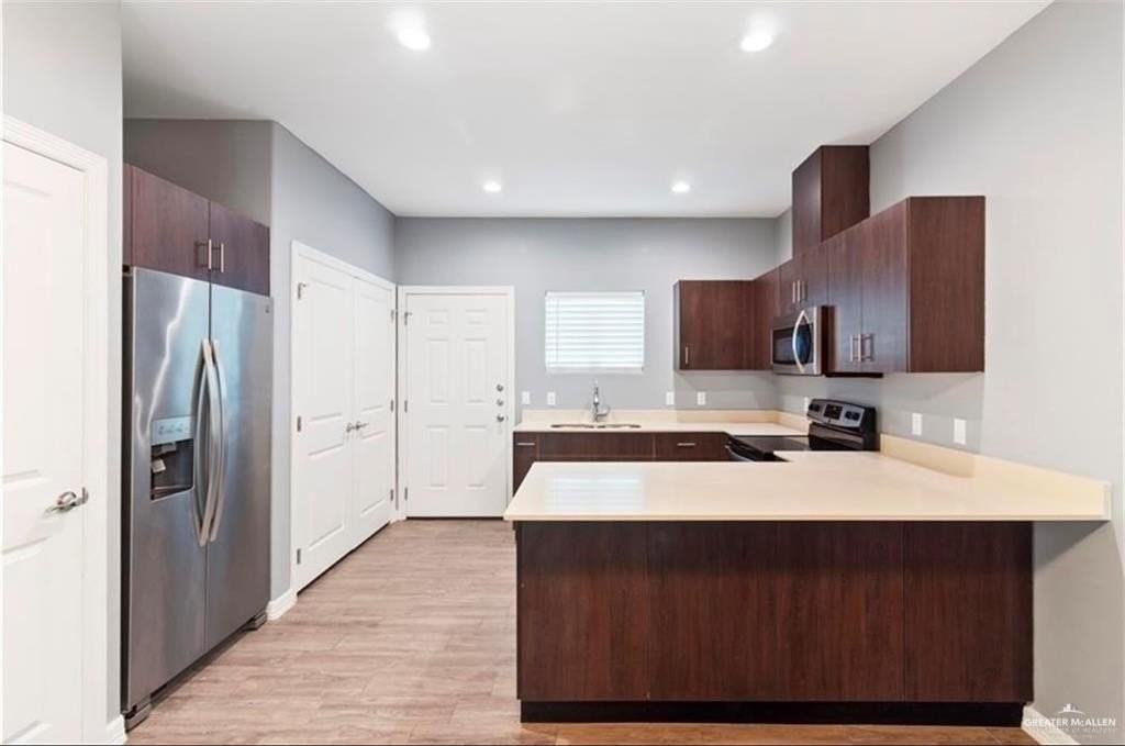 1720 W Taft St #4 - Photo 5 of 20