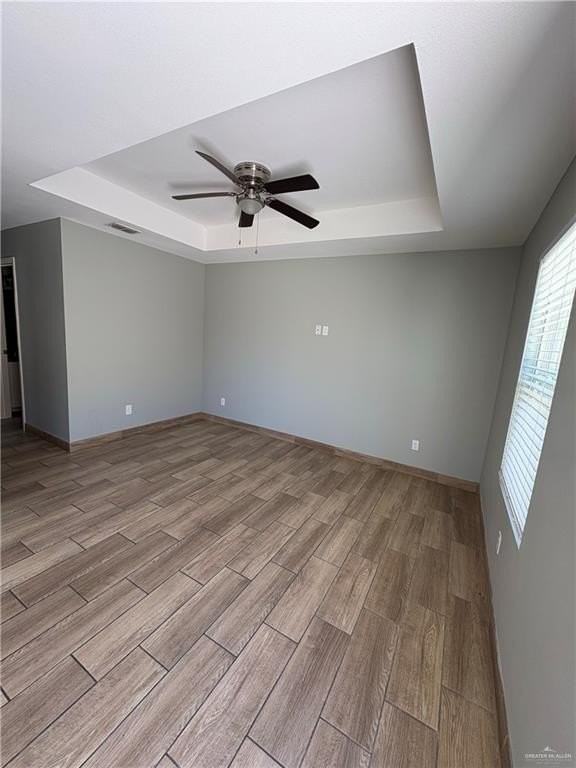 824 S Mississippi St - Photo 2 of 11