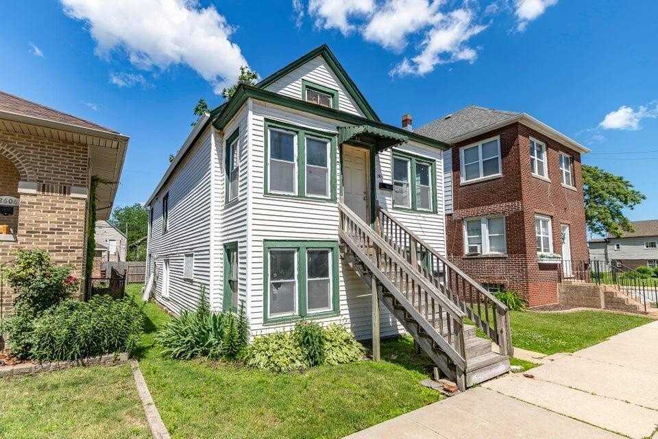 2604 Schrage Ave - Photo 2 of 15