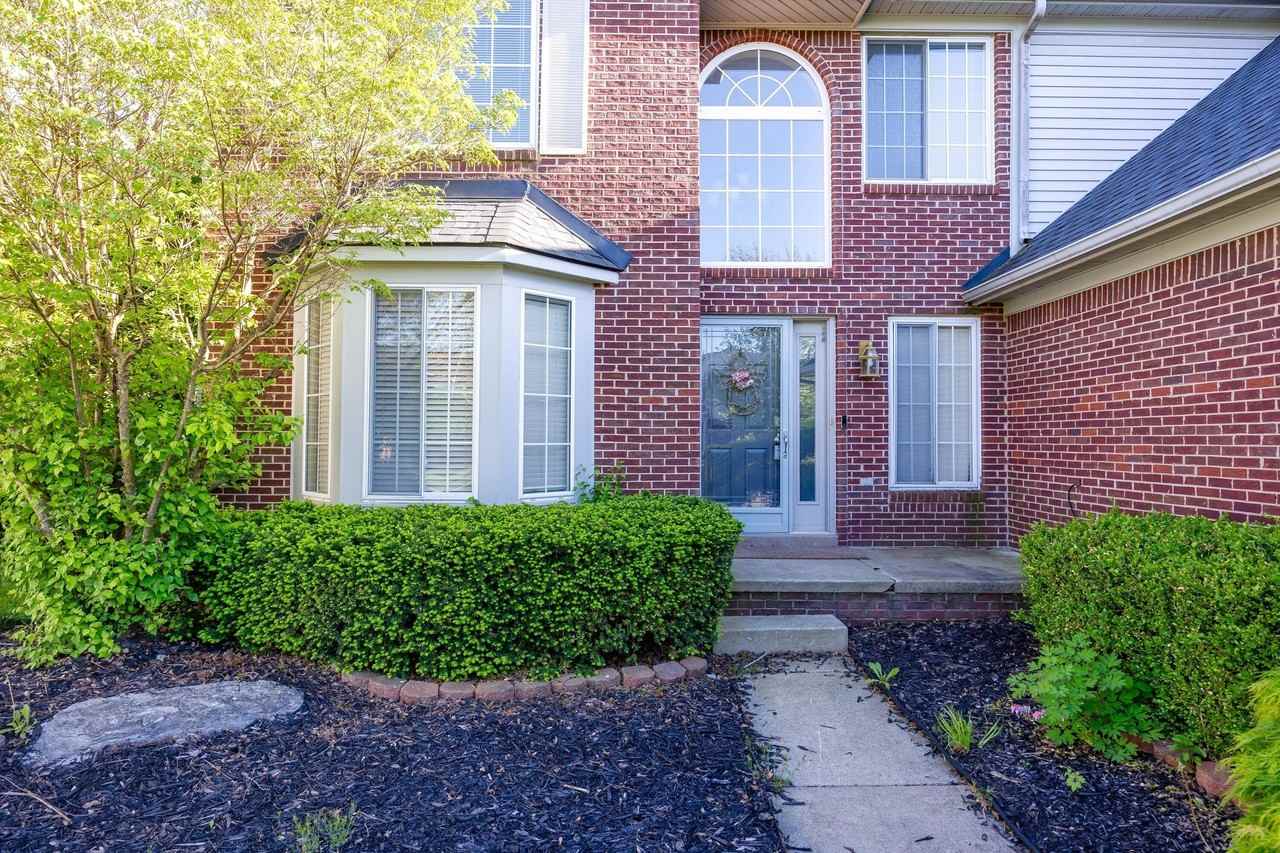 7798 Greene Farm Dr - Photo 3 of 50