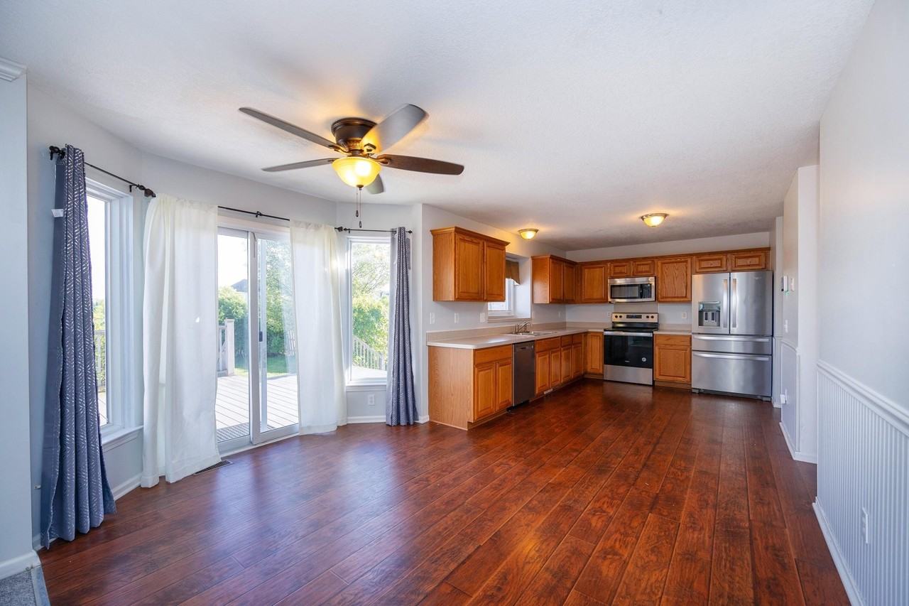 7798 Greene Farm Dr - Photo 6 of 50