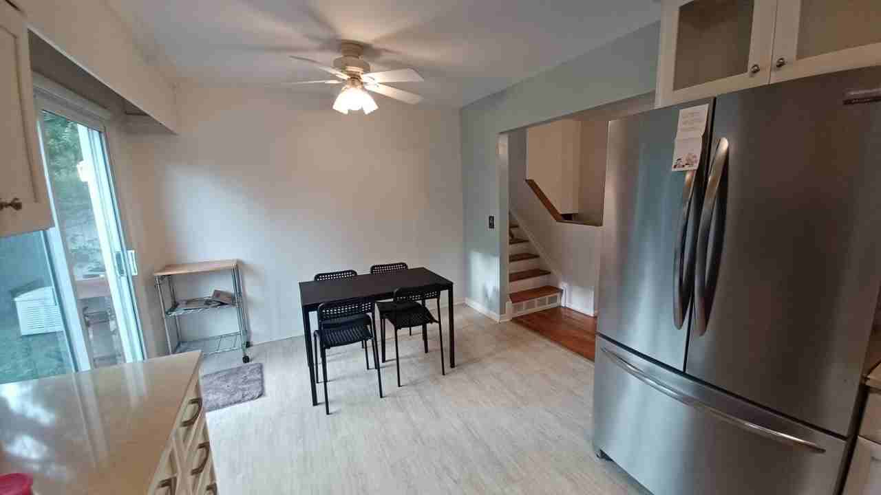 612 Leona Dr - Photo 7 of 20