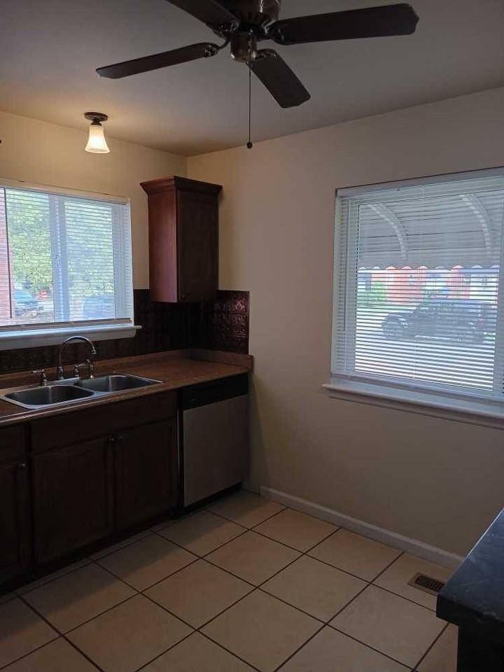 3750 W Buena Vista St - Photo 7 of 24