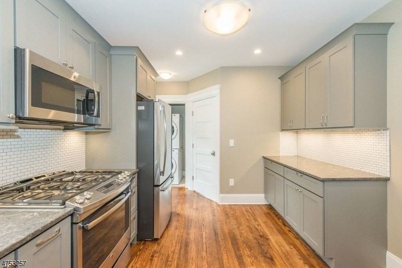 34 N Willow St #2 - Photo 6 of 19