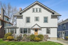 3 Emerson Pl - Photo 1 of 1