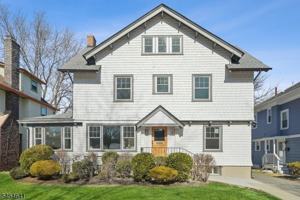 featured image of 3 Emerson Pl