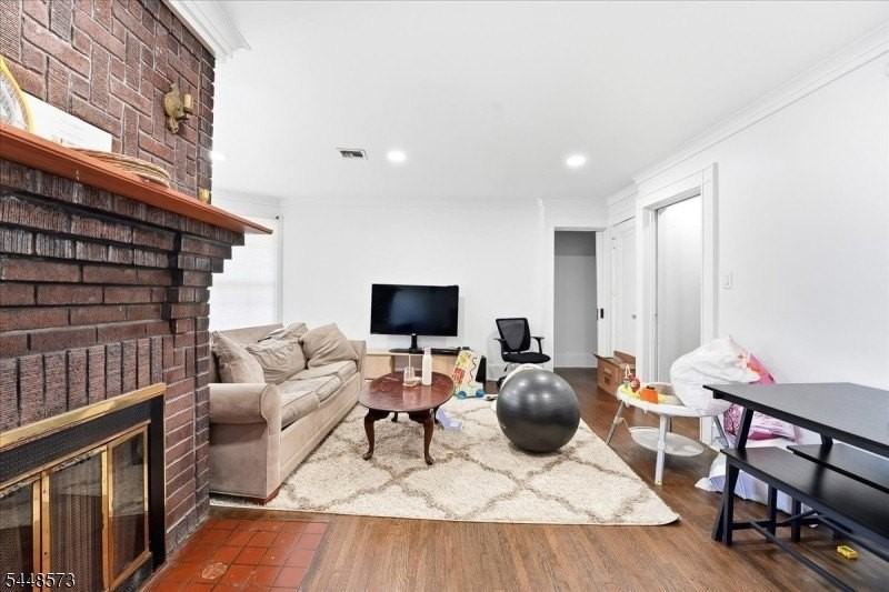 274 Crawford Ter #2 - Photo 2 of 22