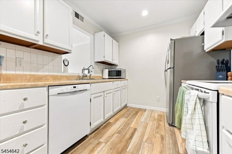 971 Bloomfield Ave #C1 - Photo 2 of 19