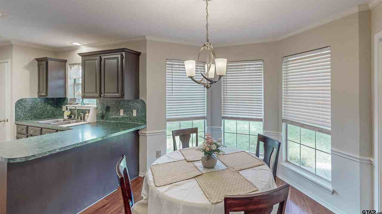 103 Clearview Dr - Photo 5 of 18