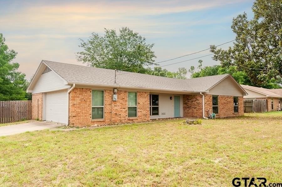 6112 Mesquite Dr - Photo 2 of 12