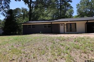 featured image of 403 Wildwood Dr