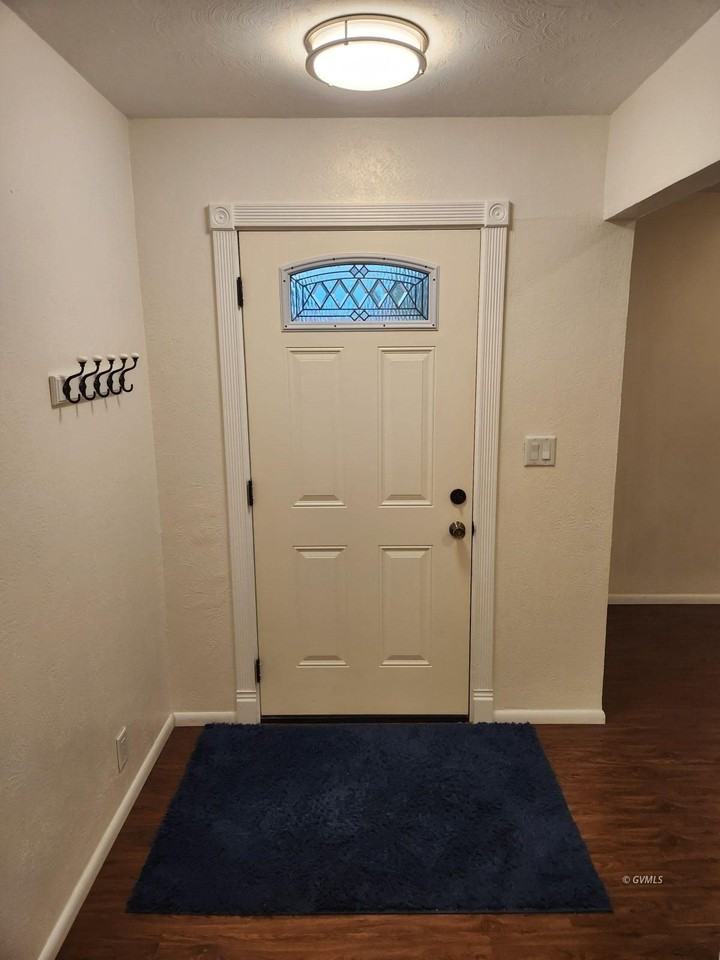 830 W Stirrup Dr - Photo 7 of 34