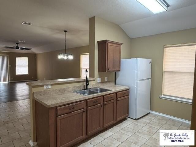 3091 Duck Pond Dr - Photo 7 of 27
