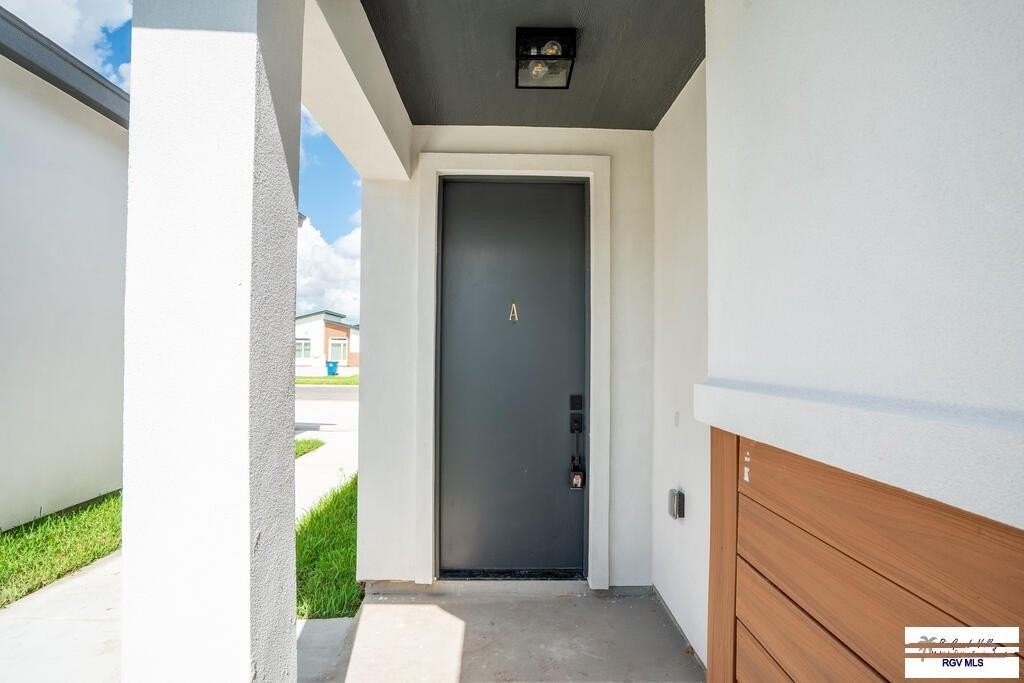 3548 Hidalgo Cir #A - Photo 5 of 24