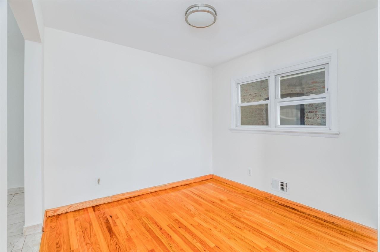 304 Columbia Ave #1 - Photo 4 of 14