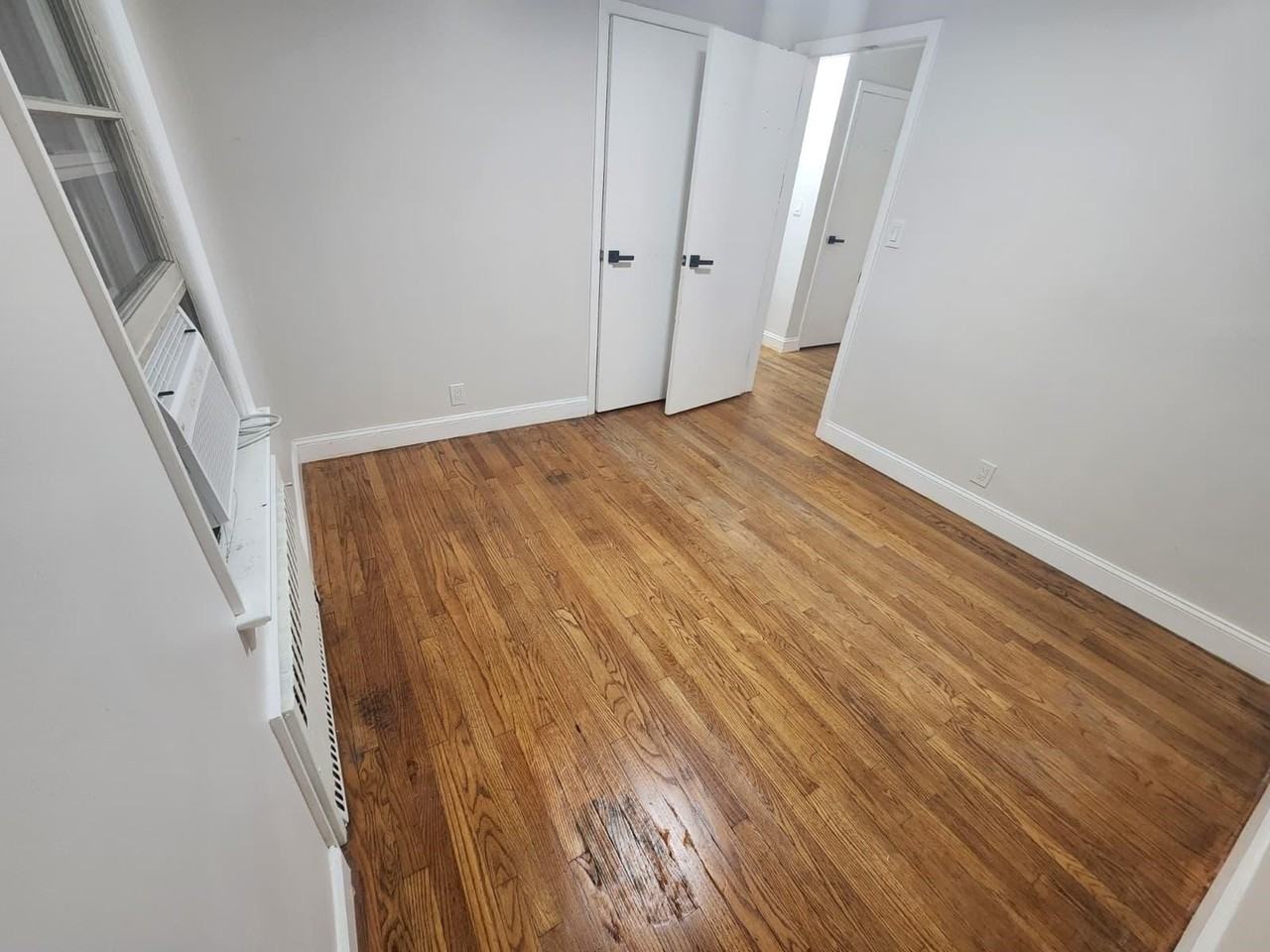 76 Campbell Ave - Photo 7 of 13