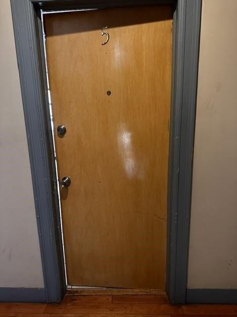 3537 E 19th St - Photo 2 of 9