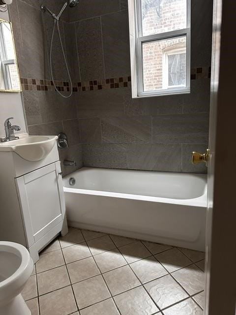 3537 E 19th St - Photo 7 of 9