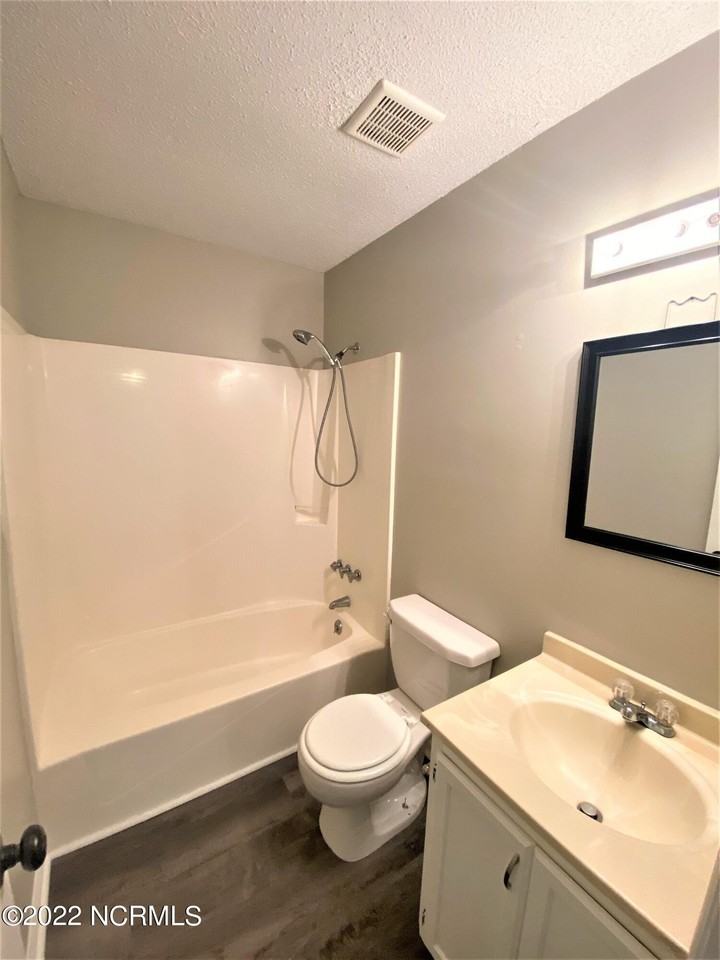 363 W Frances St - Photo 5 of 7