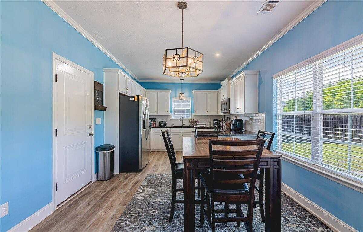 2125 Grove Landing Way - Photo 6 of 23