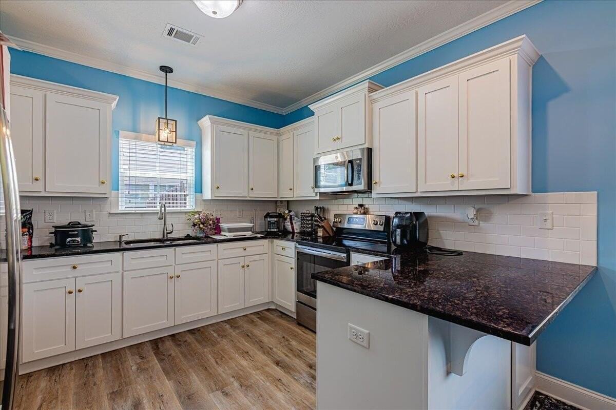 2125 Grove Landing Way - Photo 7 of 23