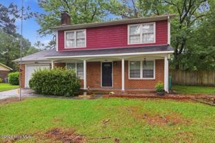 208 Greenbriar Dr - Photo 1 of 1