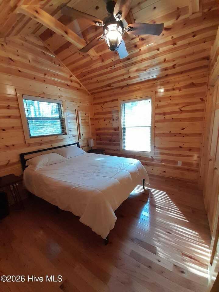 122 Woodcrest Dr - Photo 7 of 11